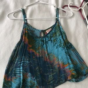 cropped, flows, summer shirts !